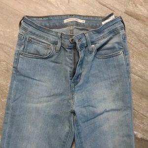 Levi’s 721 classic high rise skinny 26